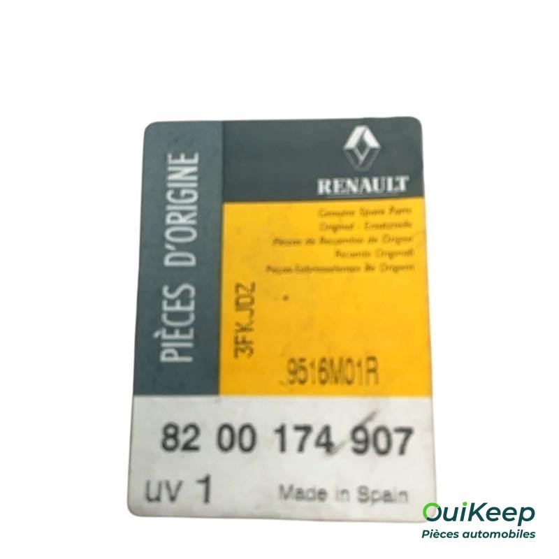 Logo na klapie bagażnika – RENAULT Megane 2, Clio 3 – 8200174907