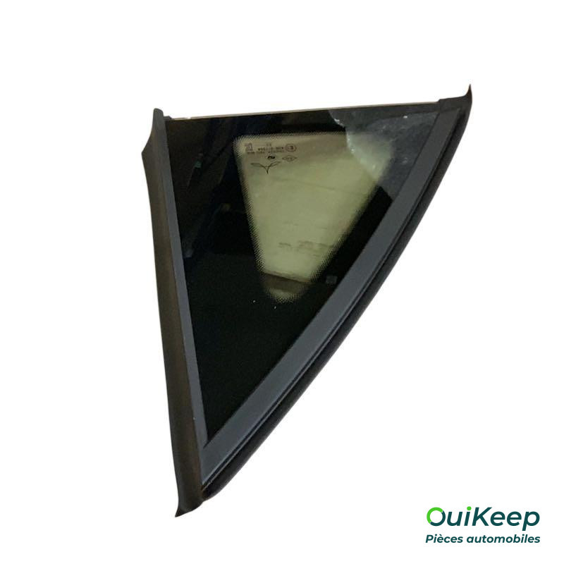 Luneta trasera, derecha - RENAULT Captur 2 - 833001346R