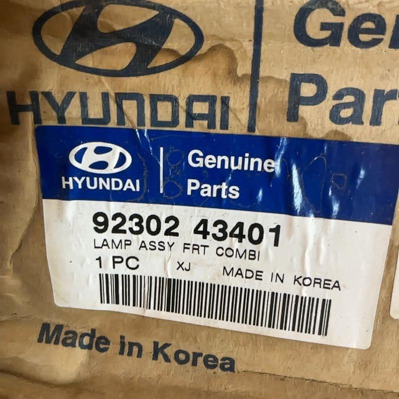 Luz delantera derecha - HYUNDAI H100 - 9230243401