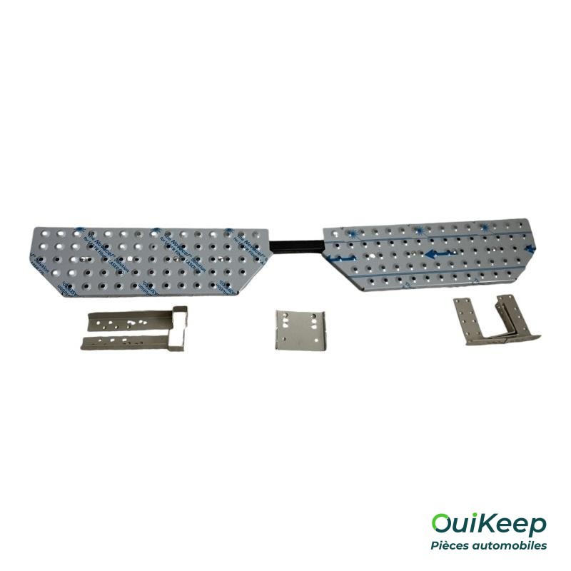 Universal double hitch step