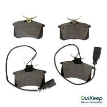 Scheibenbremsbelagsatz - AUDI A4 A5 VOLKSWAGEN - 8D0698451